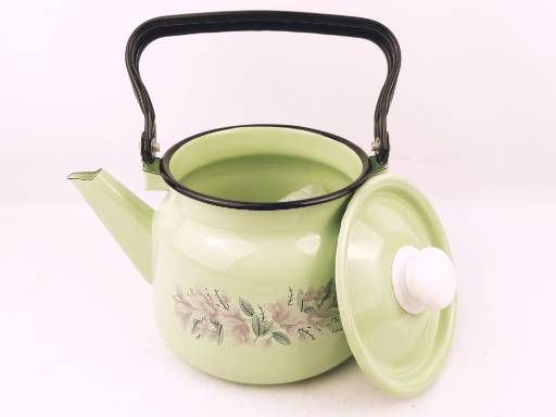 Kettle 2,3l enamel ?2714.3? decor light green with square. button
